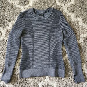 Under Armour Women's UA IntelliKnit Size Small